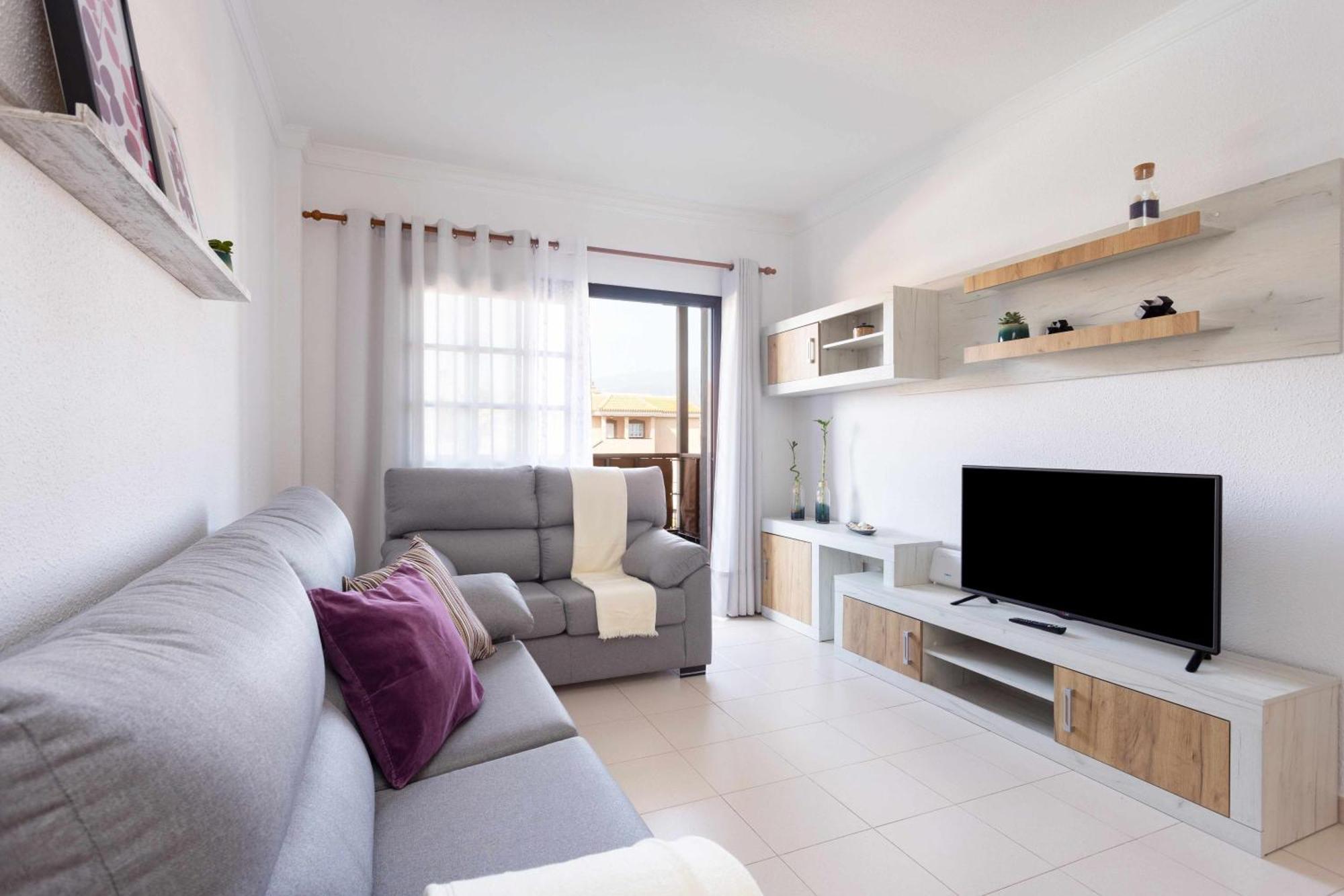 Agradable Piso Con Piscina & Playa Terraza Y Wifi Apartment Коста дел Силенцио Екстериор снимка