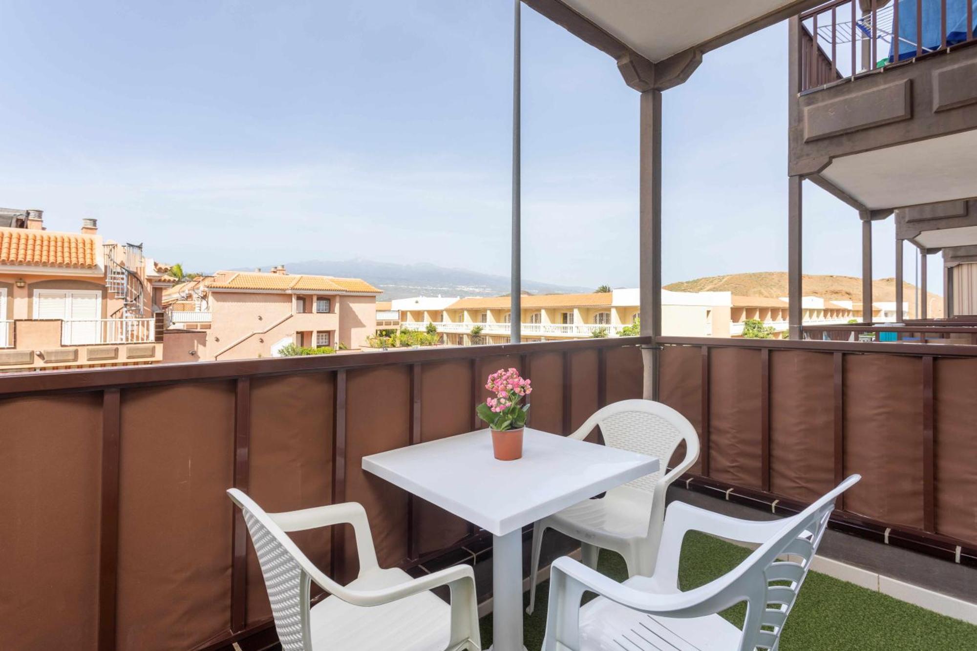 Agradable Piso Con Piscina & Playa Terraza Y Wifi Apartment Коста дел Силенцио Екстериор снимка