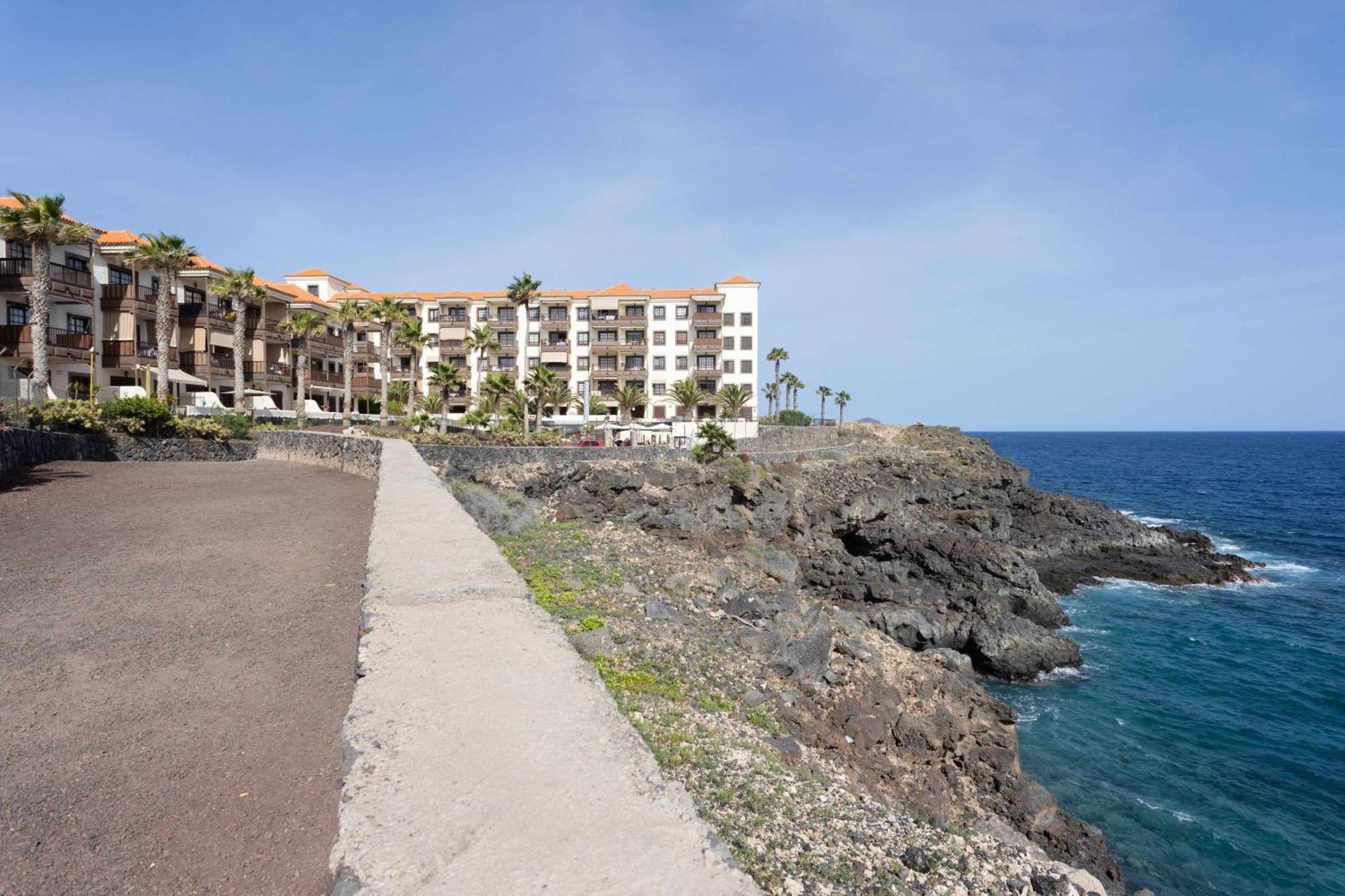 Agradable Piso Con Piscina & Playa Terraza Y Wifi Apartment Коста дел Силенцио Екстериор снимка